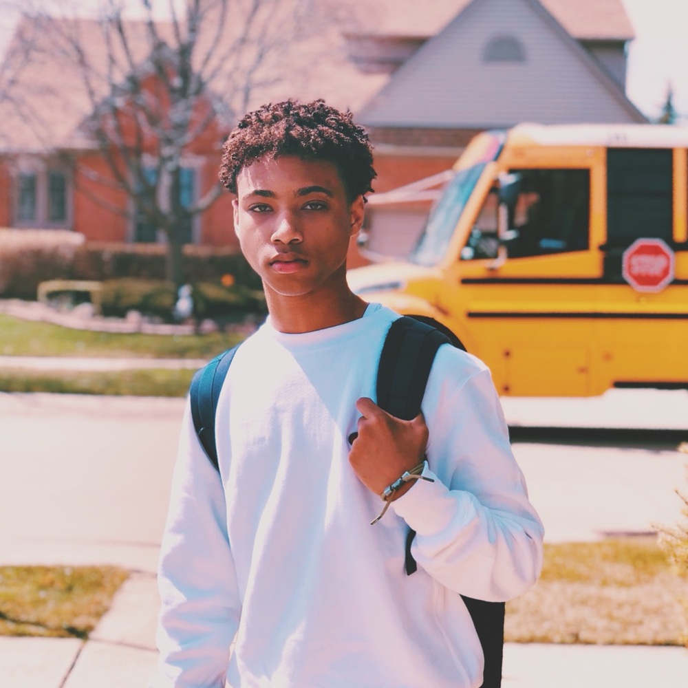 Meet your Posher, Dwayne